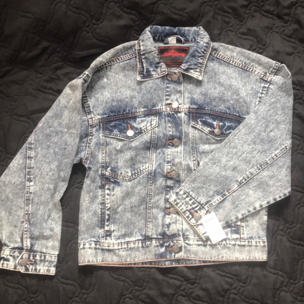 New! Super cute, edgy jacket